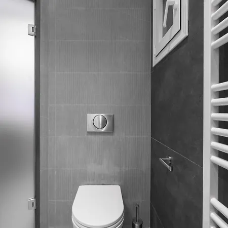 Elite By Luxlikehome Salonic
