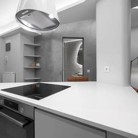 Elite By Luxlikehome * Salonic